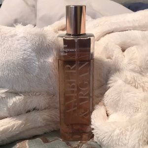 Bath and Body Works Amber and Argan Mist